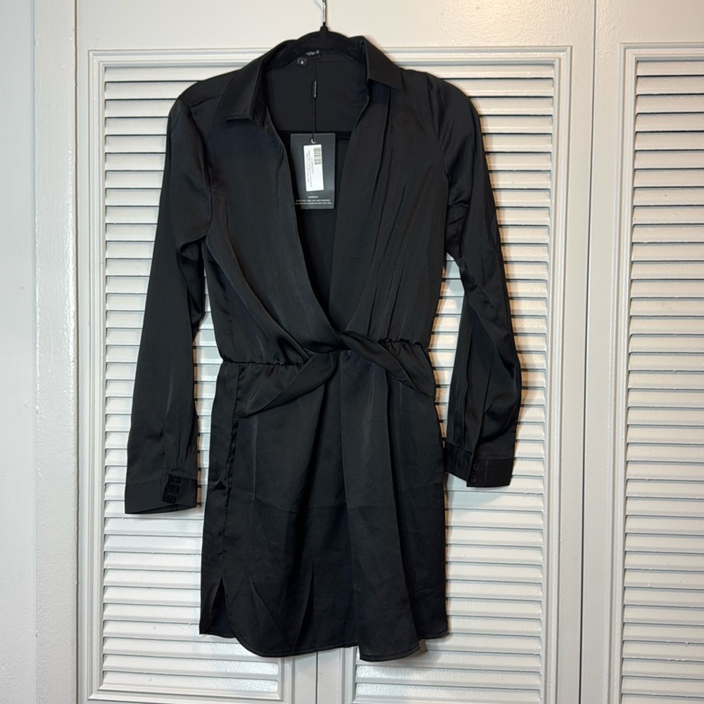 Pretty little thing women’s black long sleeve dress size 8